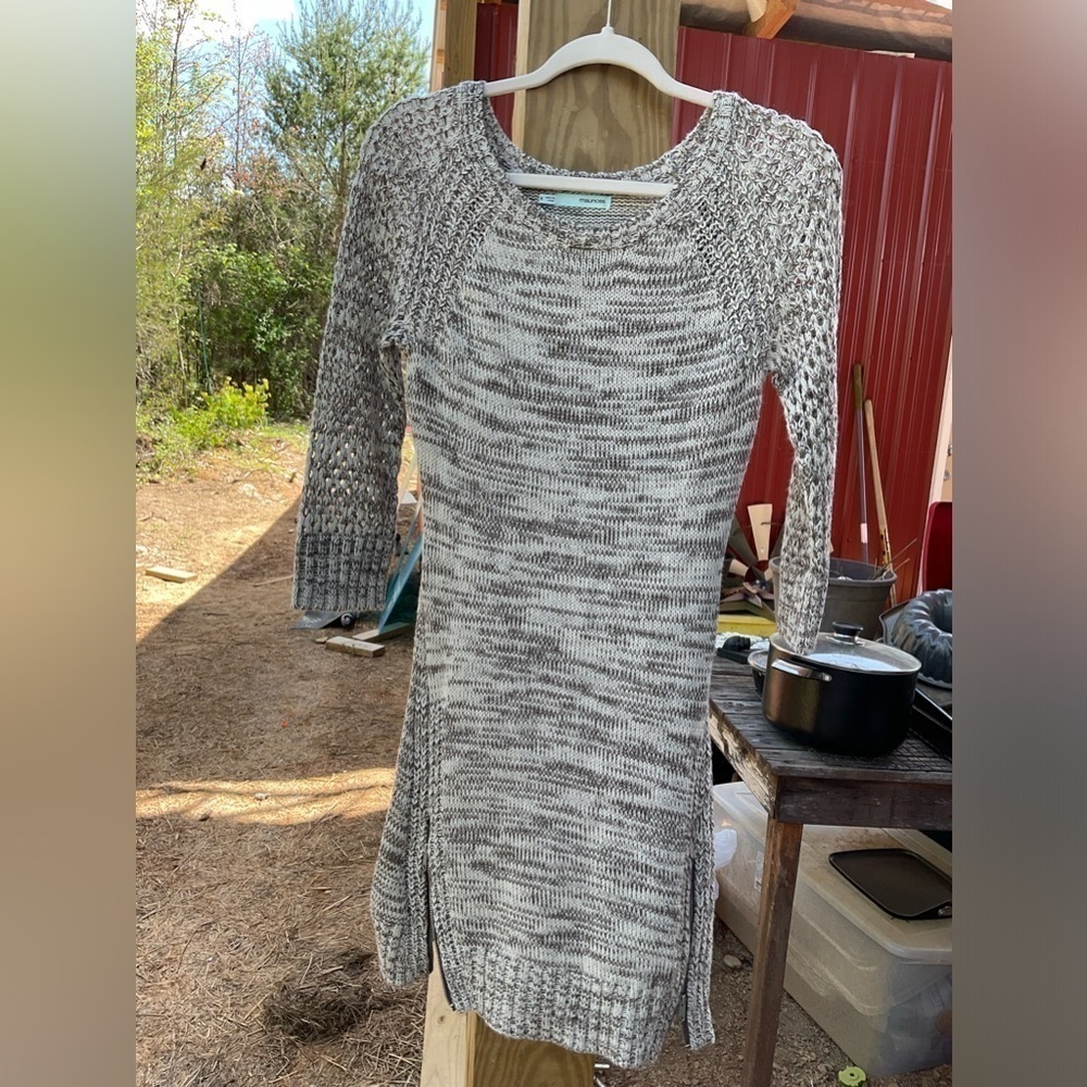 Maurices sweater dress. Size S. Zipper accents. Lined.
